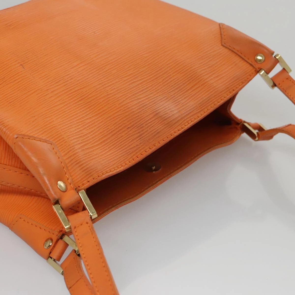 LOUIS VUITTON Epi Mandala PM Shoulder Bag Orange Mandarin M5893H LV 107157
