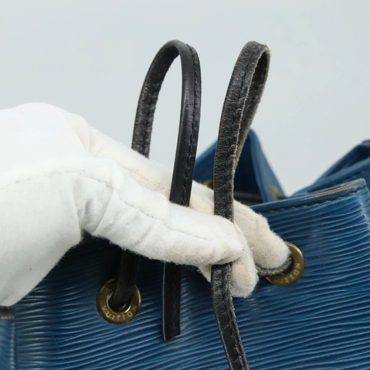 LOUIS VUITTON Epi Petit Noe Shoulder Bag Bicolor Black Blue M44152 yk16375