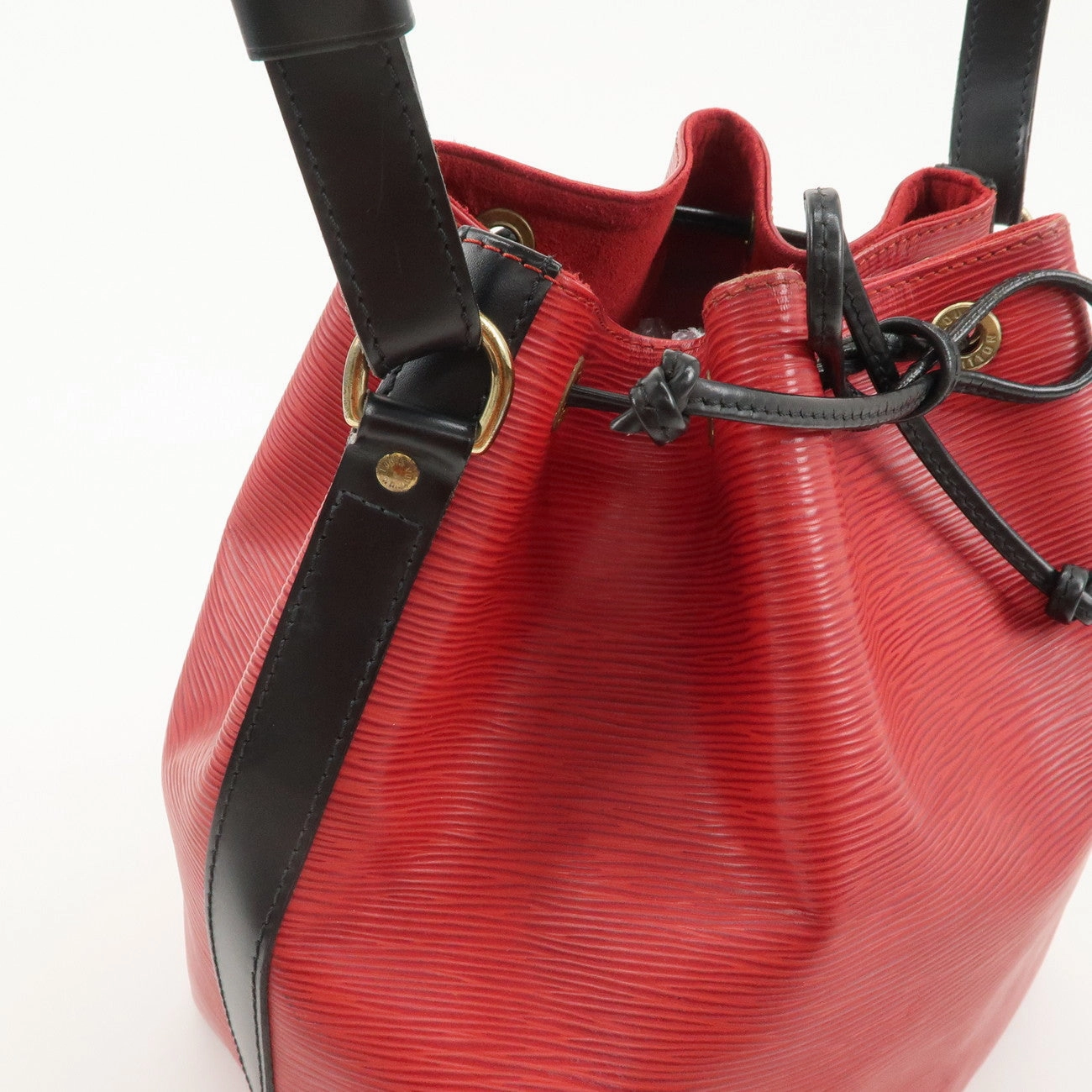 Louis Vuitton Epi Petit Noe Shoulder Bag Noir Castilian Red M44172