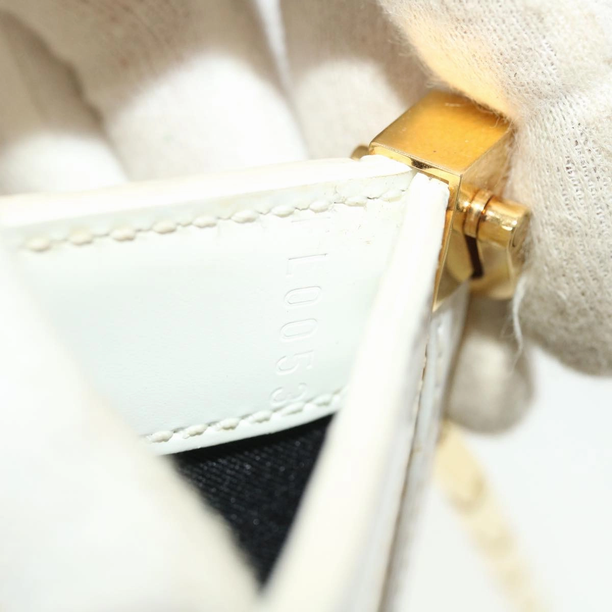LOUIS VUITTON Epi Stretch Mojito Shoulder Bag Cream M54613 LV 39898