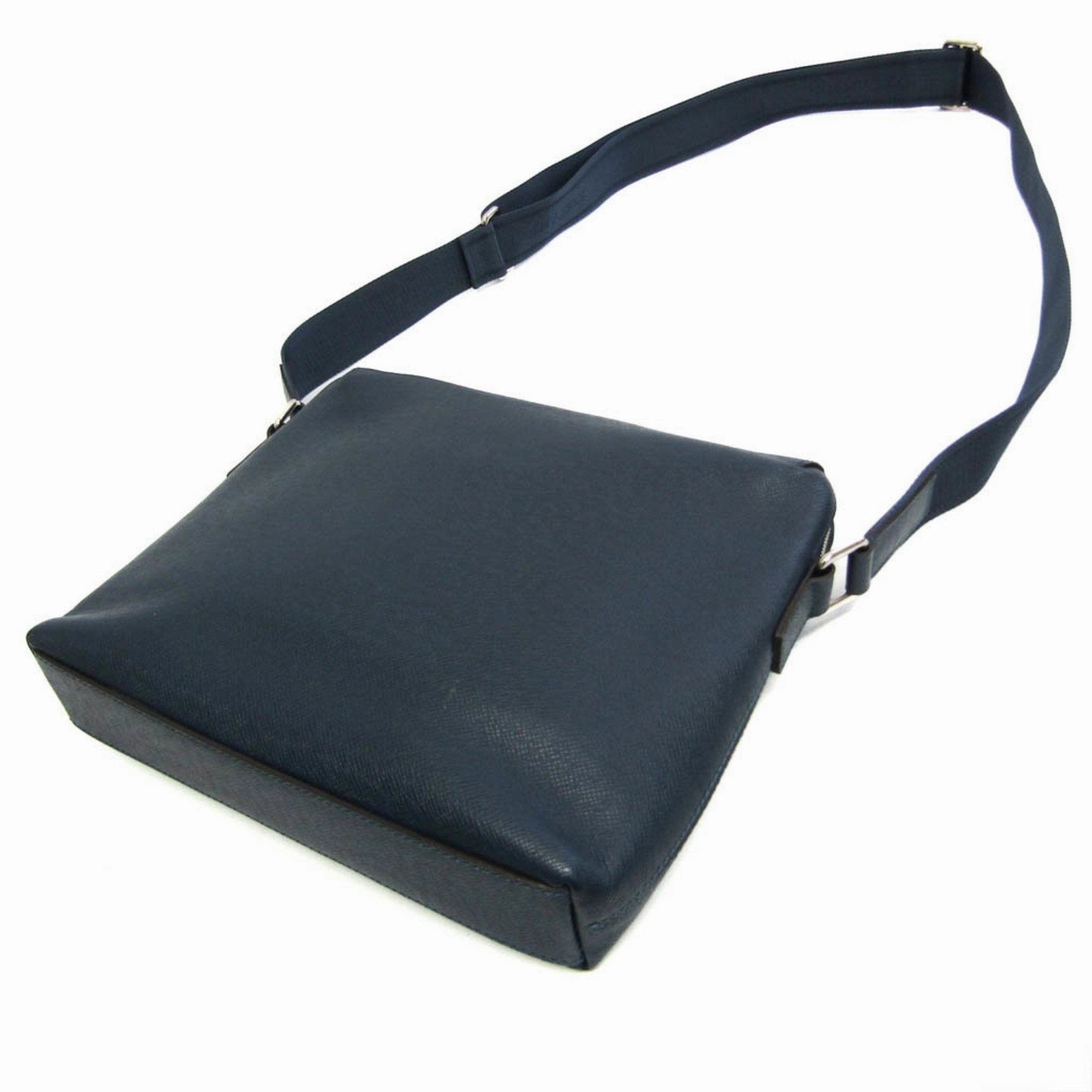 Louis Vuitton Grigori Black Leather Shoulder Bag