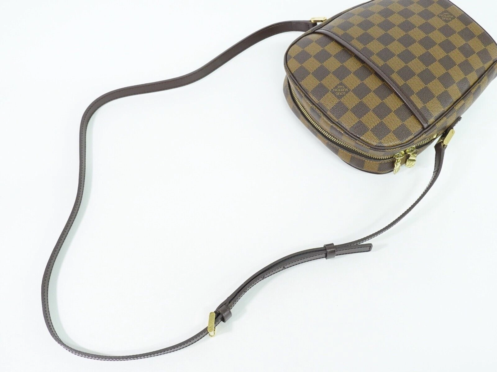 Louis Vuitton Ipanema  Canvas Shoulder Bag ()