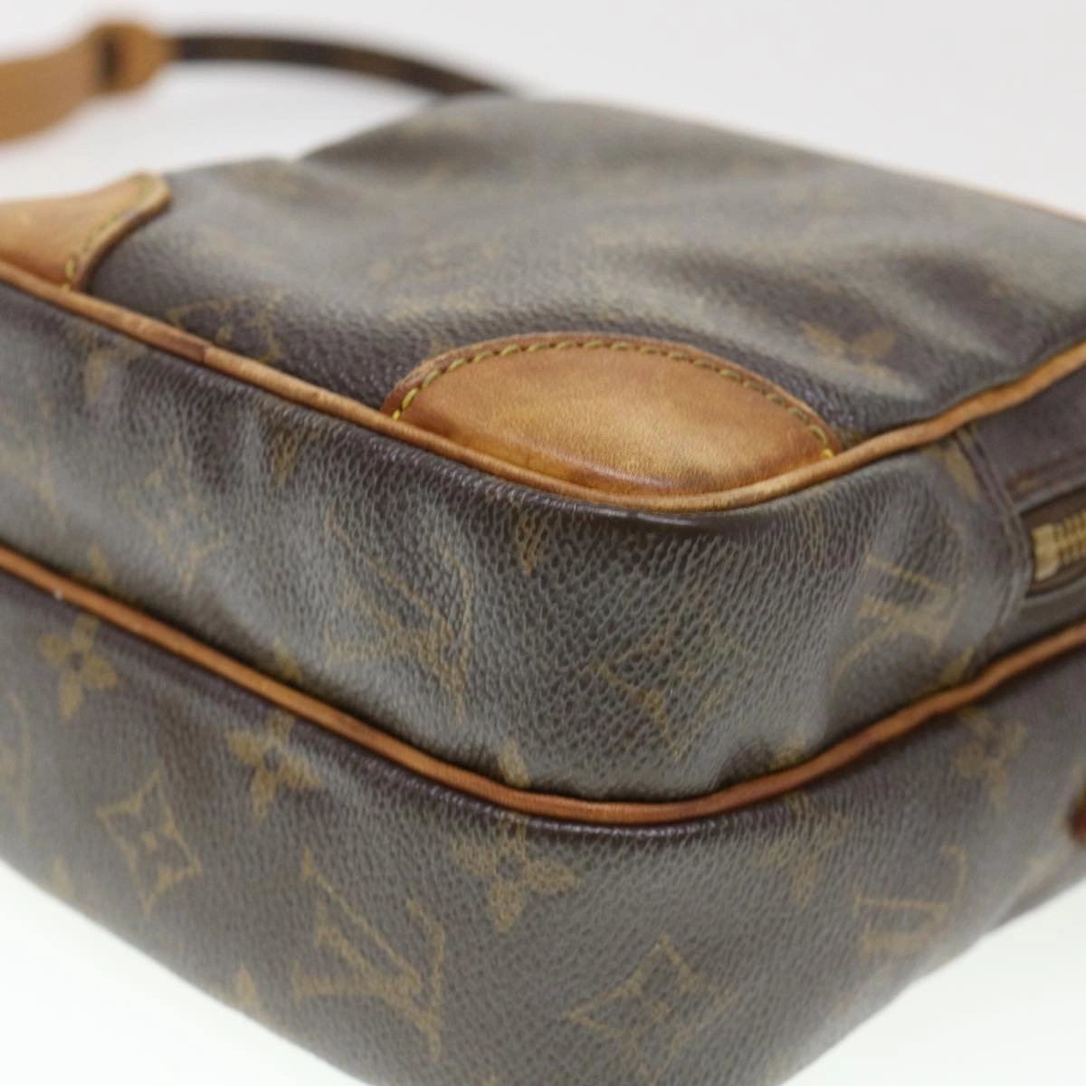 LOUIS VUITTON Monogram Amazon Shoulder Bag M45236 LV 39109