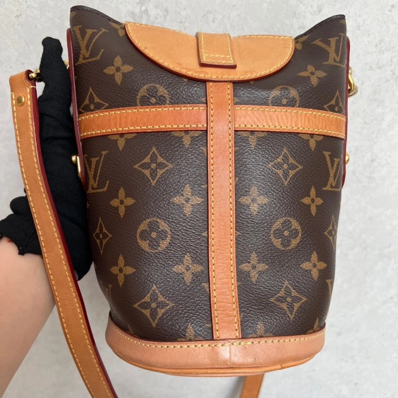 Louis Vuitton Monogram Canvas Petit Bucket Brown Shoulder Bag
