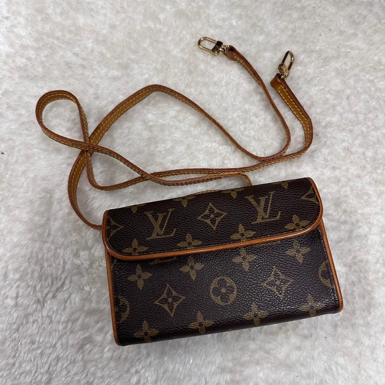 Louis Vuitton Monogram Crossbody Bag BAT Brown