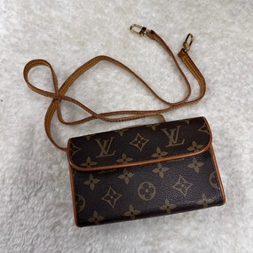 Louis Vuitton Monogram Crossbody Bag BAT Brown