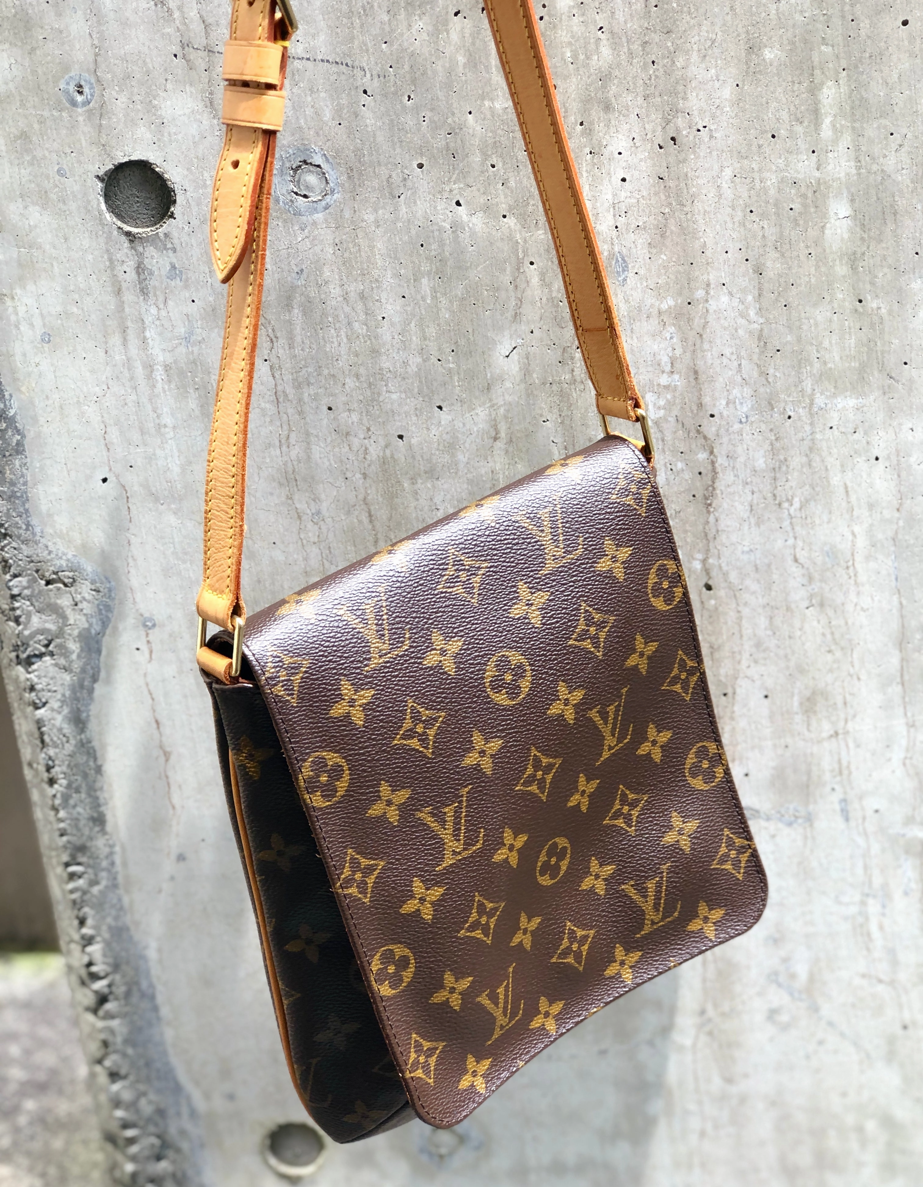 LOUIS VUITTON Monogram Flap M51258 Shoulder Bag Brown Vintage Old aupwug