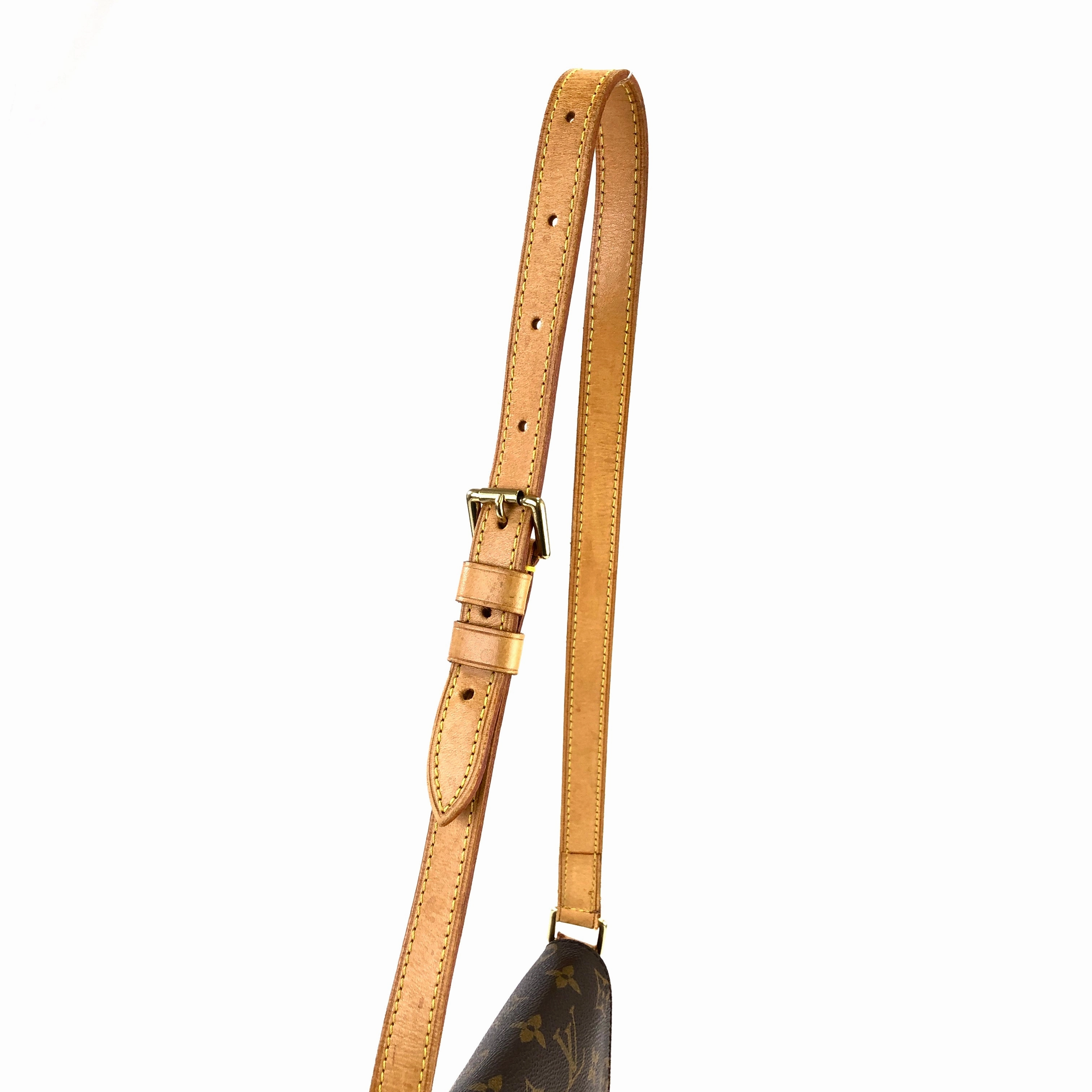 LOUIS VUITTON Monogram Flap M51258 Shoulder Bag Brown Vintage Old aupwug