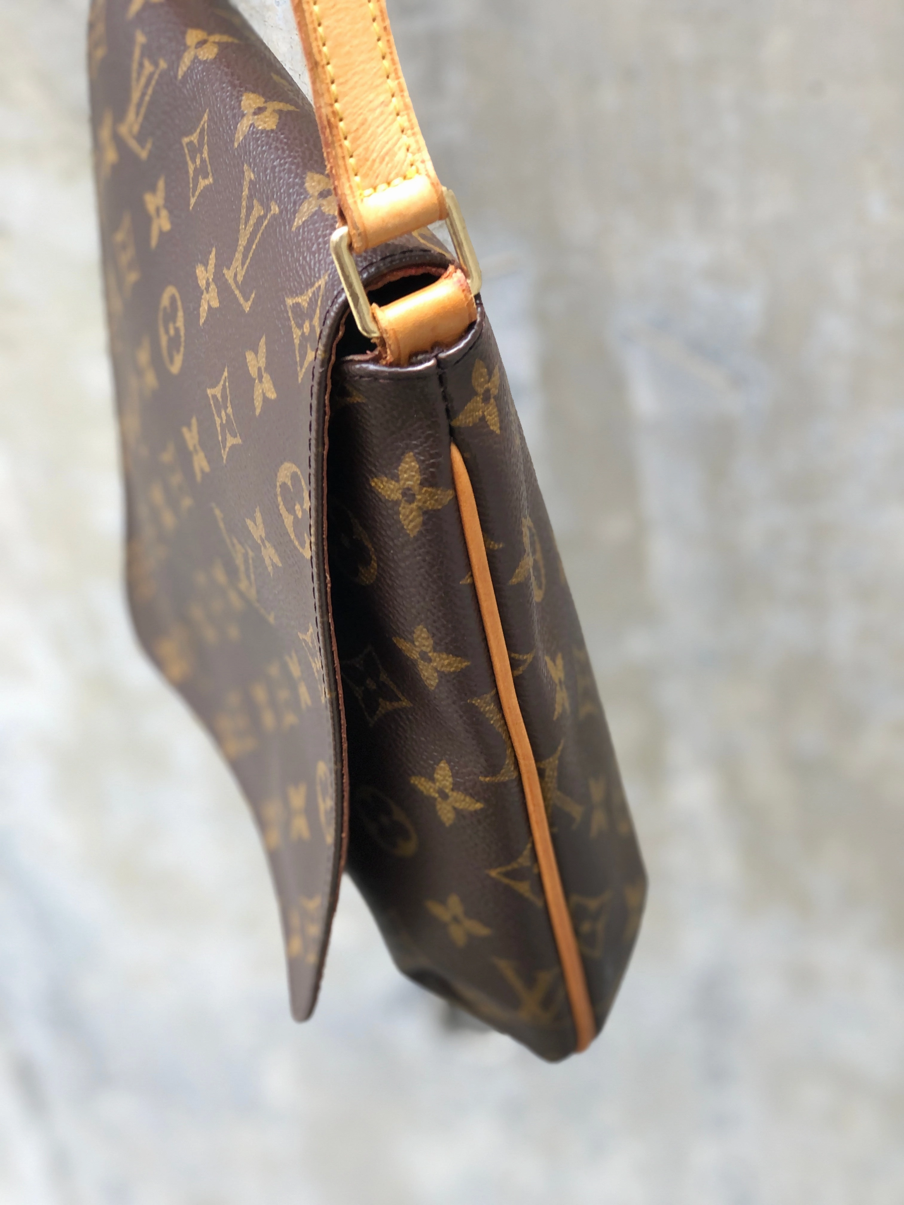 LOUIS VUITTON Monogram Flap M51258 Shoulder Bag Brown Vintage Old aupwug