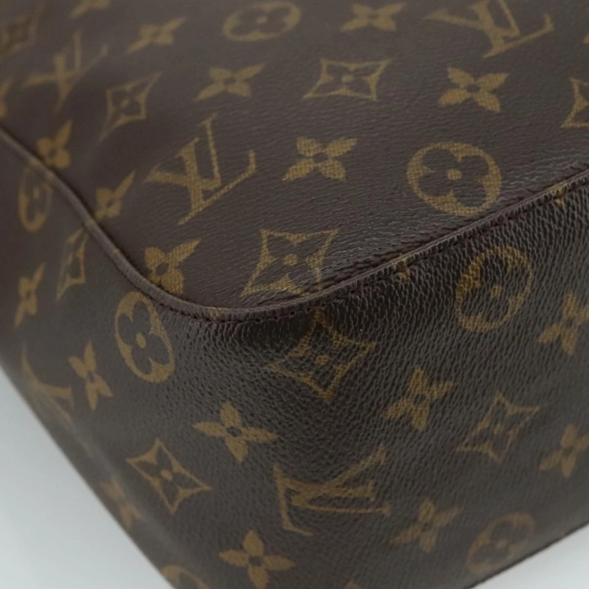 LOUIS VUITTON Monogram Looping GM Shoulder Bag M51145 LV 104300