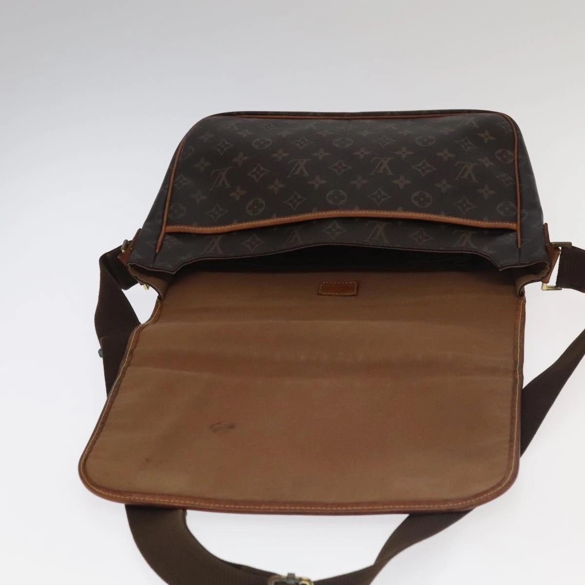 LOUIS VUITTON Monogram Messenger BosphoreGM Shoulder Bag M40105 LV bs20929