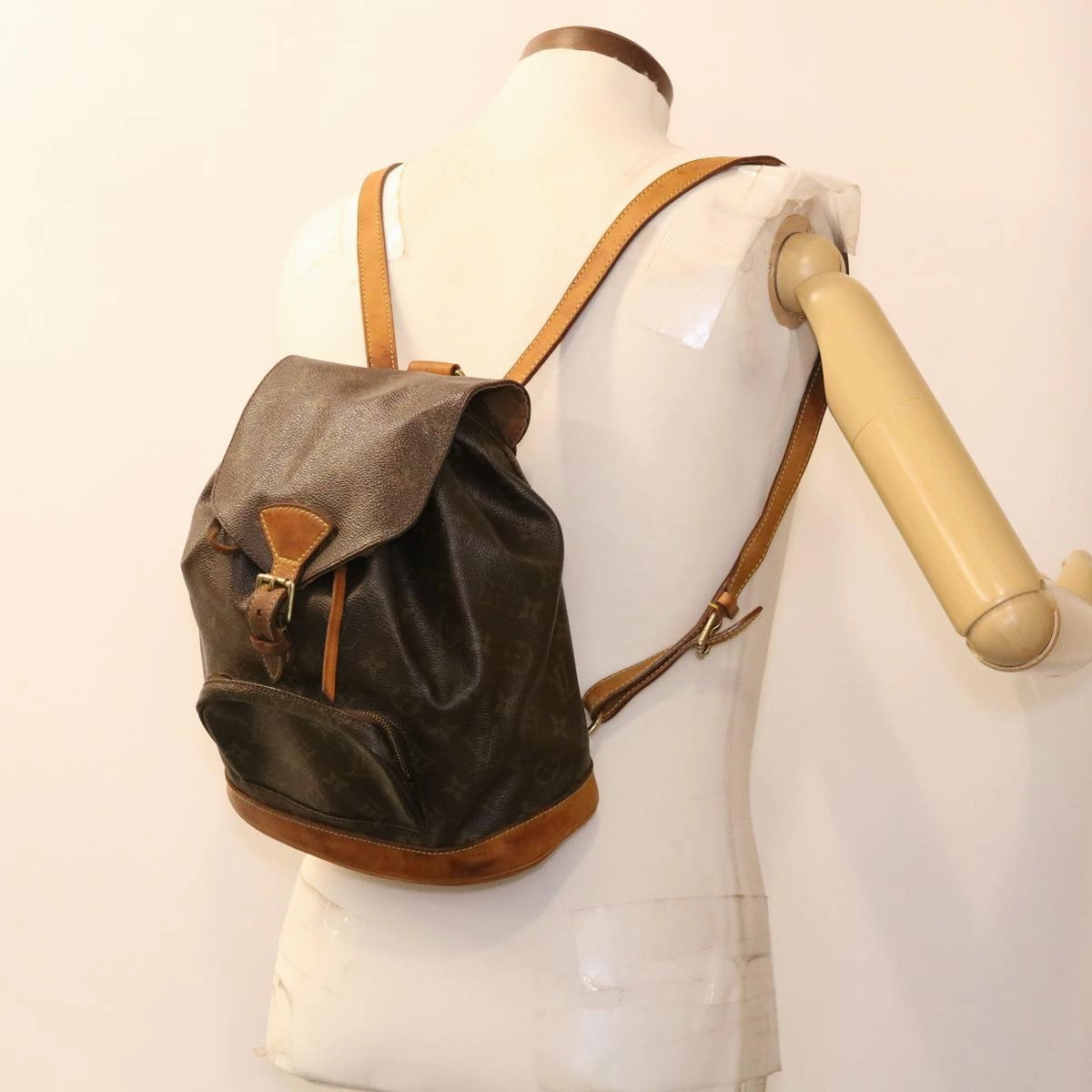 LOUIS VUITTON Monogram Montsouris MM Backpack M51136 LV rd4674