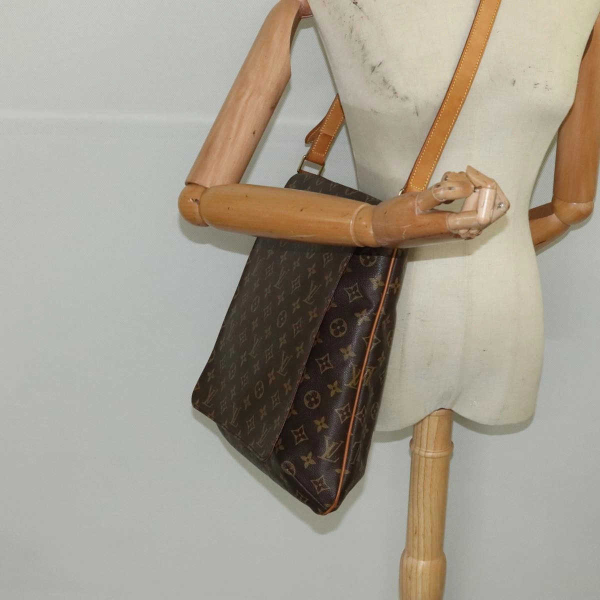 LOUIS VUITTON Monogram Musette Shoulder Bag M51256 LV 103371