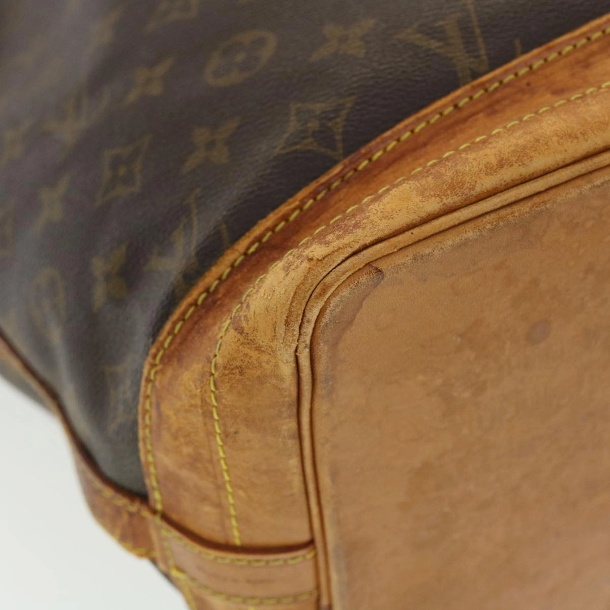 LOUIS VUITTON Monogram Noe Shoulder Bag M42224 LV 39809