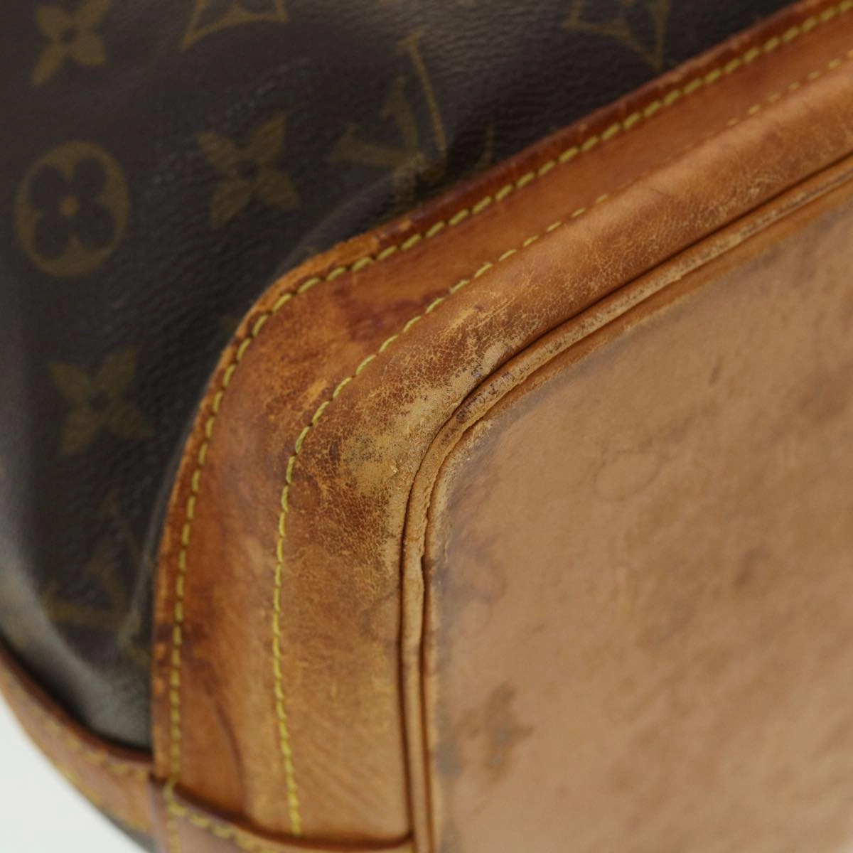 LOUIS VUITTON Monogram Noe Shoulder Bag M42224 LV 39809