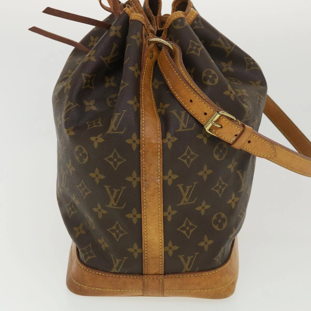 LOUIS VUITTON Monogram Noe Shoulder Bag M42224 LV rd4548