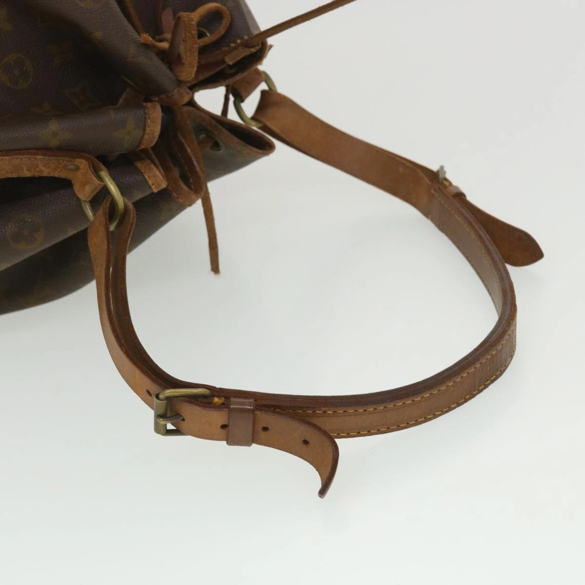 LOUIS VUITTON Monogram Noe Shoulder Bag Vintage M42224 LV rd4483