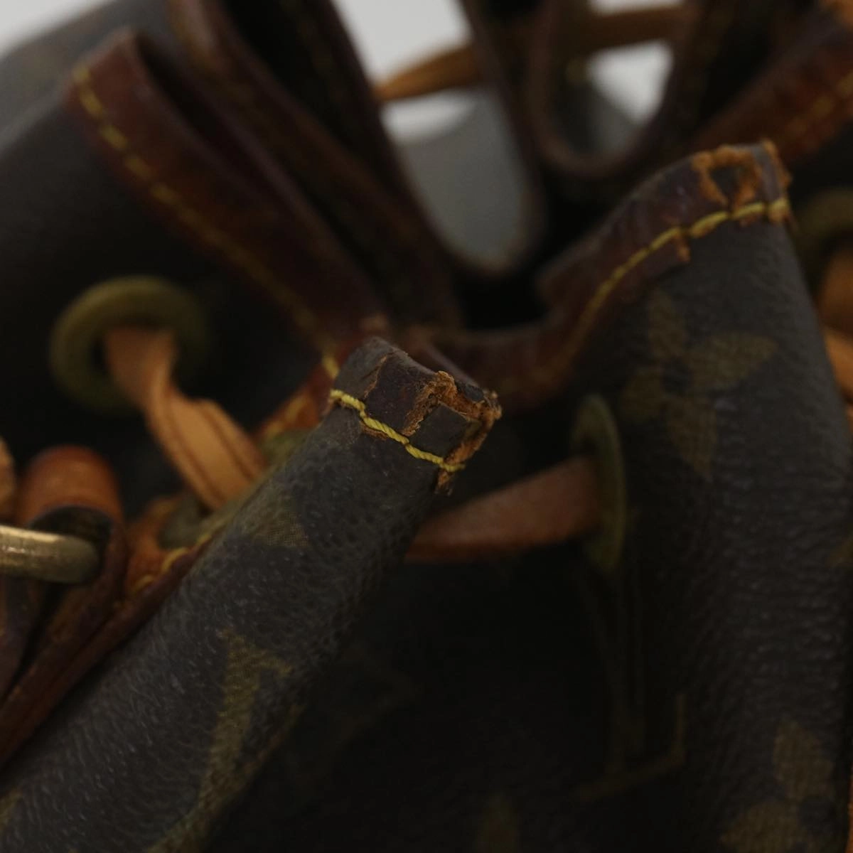 LOUIS VUITTON Monogram Petit Noe Shoulder Bag M42226 LV 38539