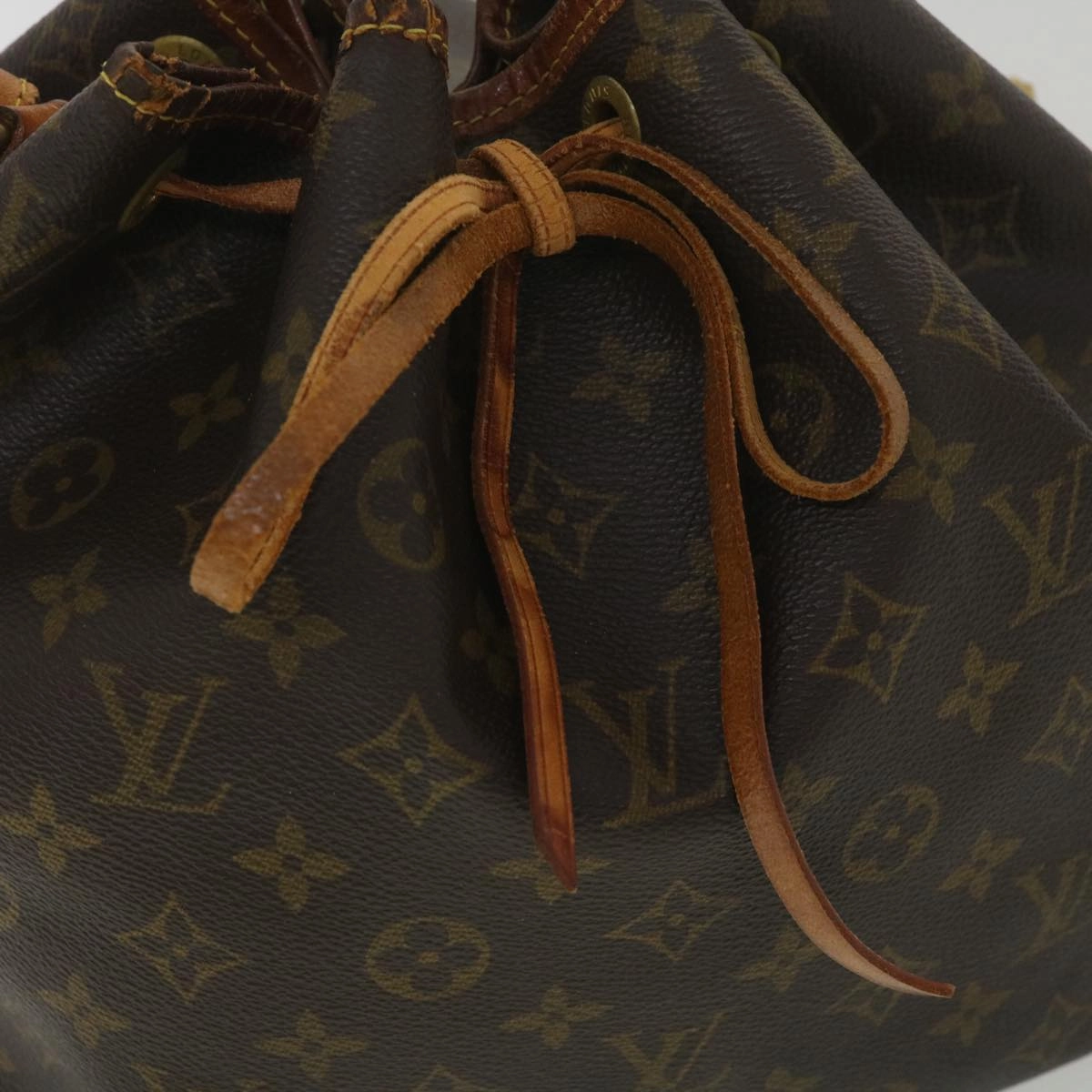 LOUIS VUITTON Monogram Petit Noe Shoulder Bag M42226 LV 38539