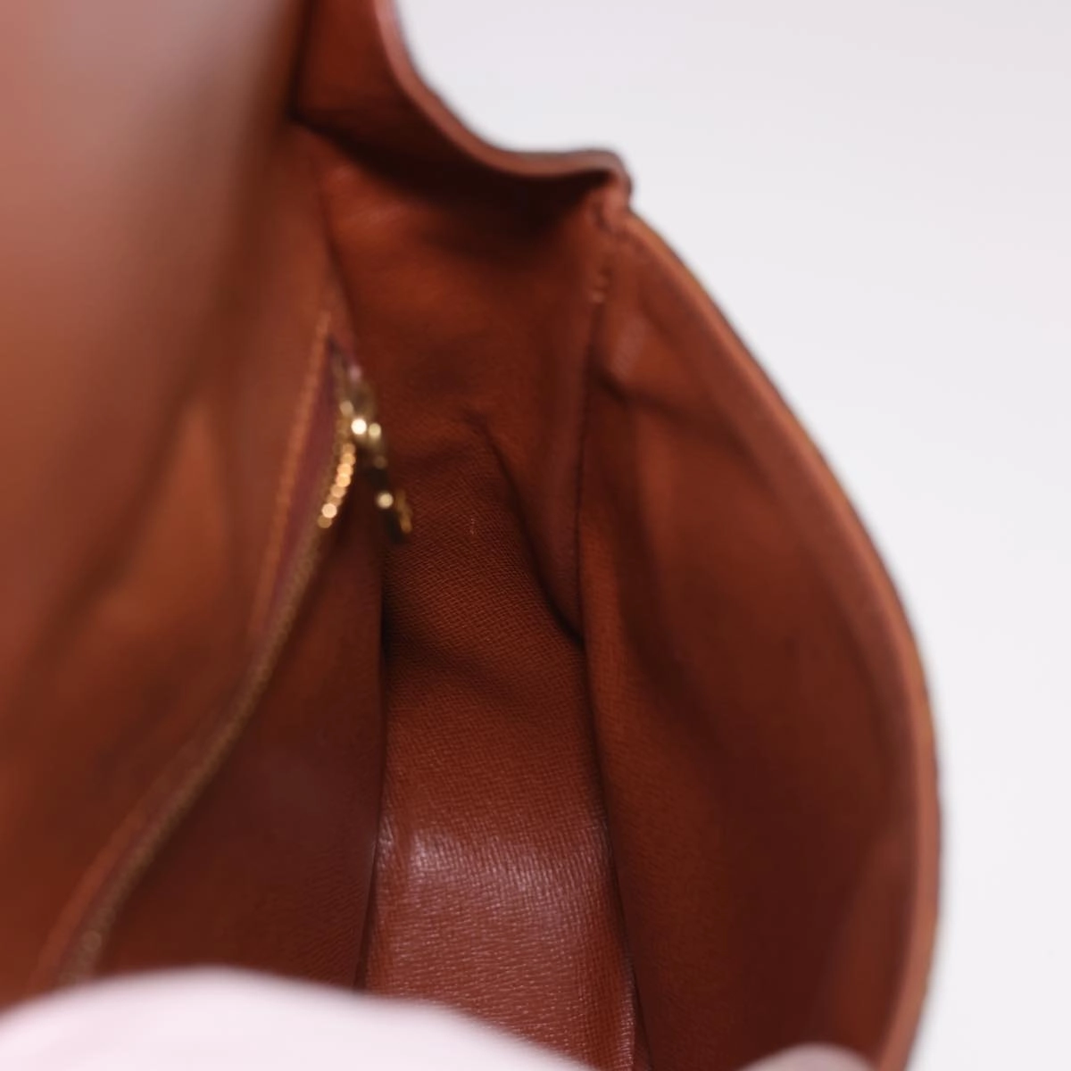 LOUIS VUITTON Monogram Saint Cloud GM Shoulder Bag M51242 LV 39748
