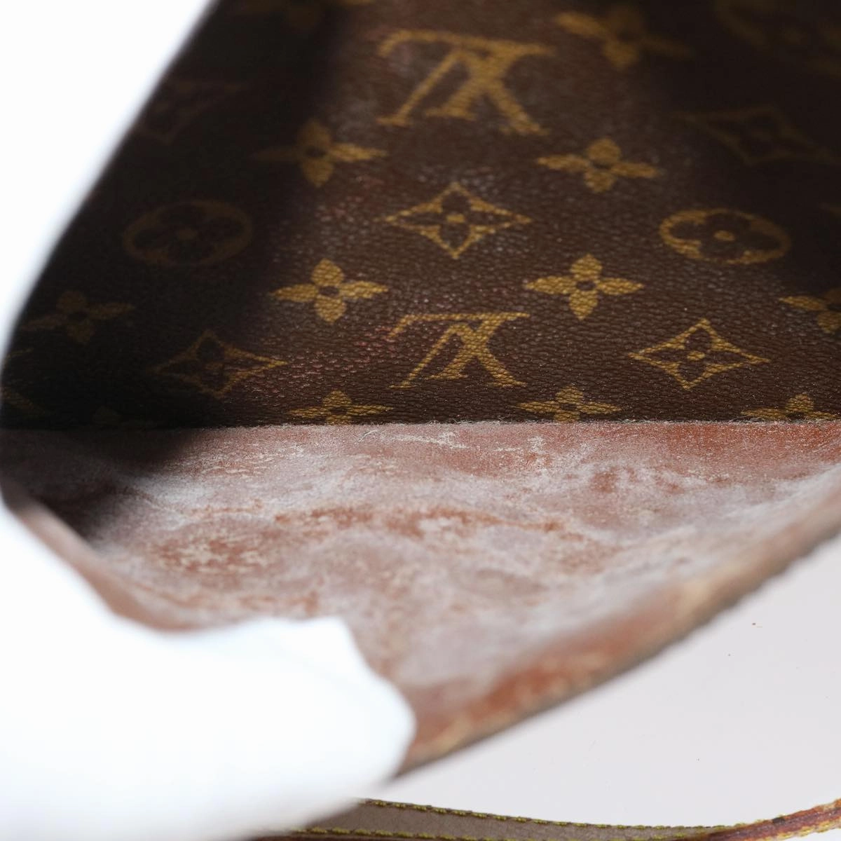 LOUIS VUITTON Monogram Saint Cloud GM Shoulder Bag M51242 LV yk6202B