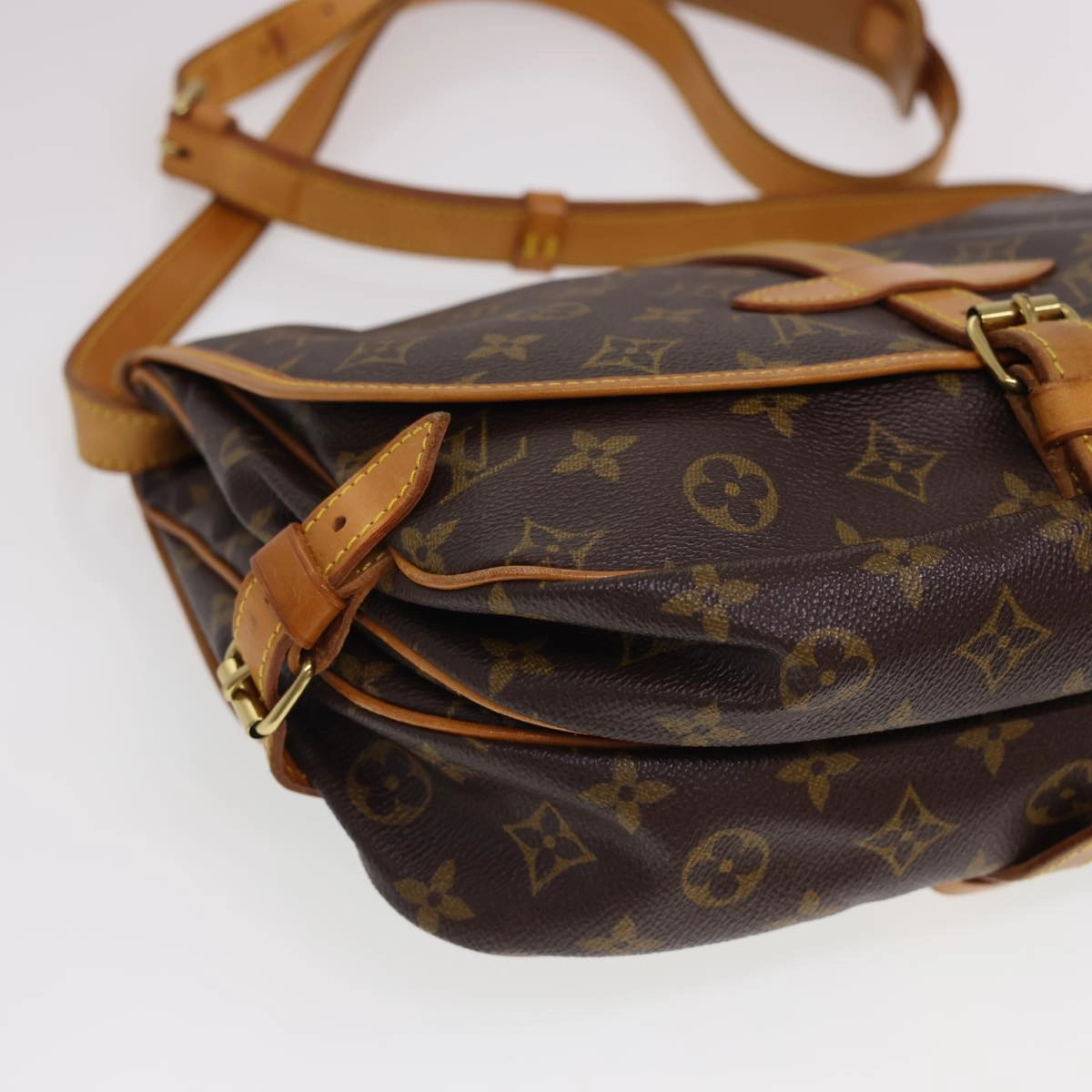 LOUIS VUITTON Monogram Saumur 30 Shoulder Bag M42256 LV yk6438