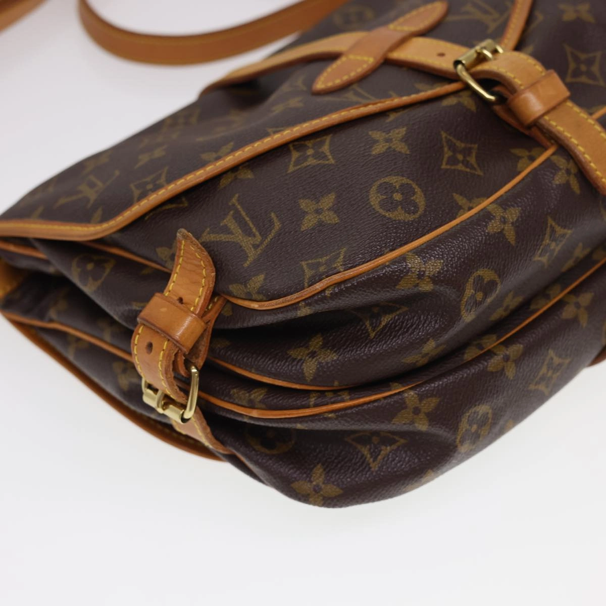 LOUIS VUITTON Monogram Saumur 30 Shoulder Bag M42256 LV yk6438
