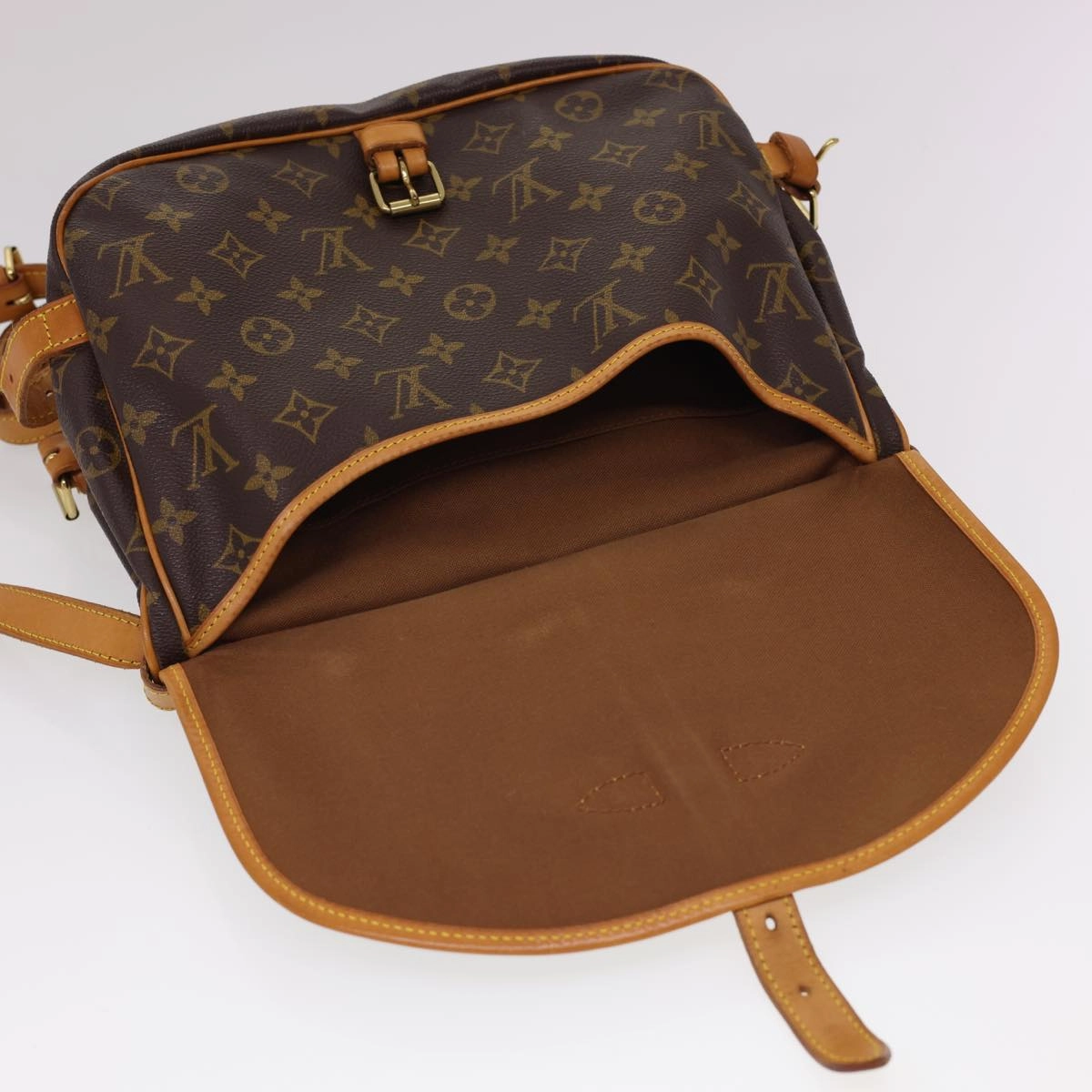 LOUIS VUITTON Monogram Saumur 30 Shoulder Bag M42256 LV yk6438