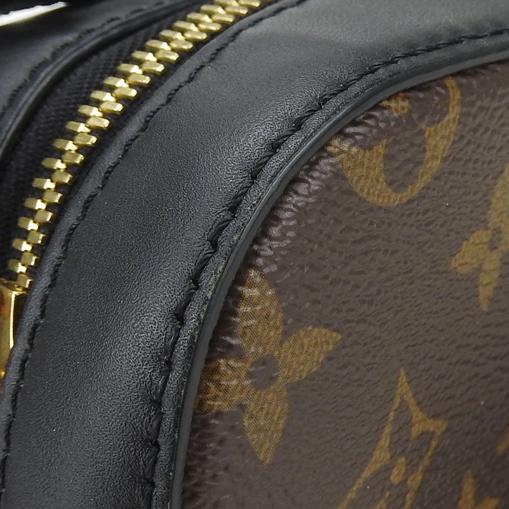 Louis Vuitton Monogram Shoulder Bag Saintonge M43555