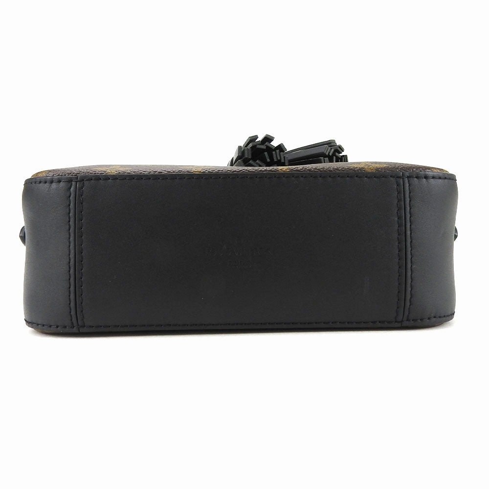 Louis Vuitton Monogram Shoulder Bag Saintonge M43555