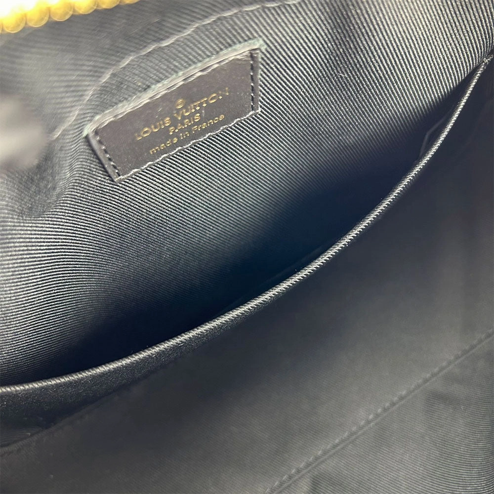 Louis Vuitton Monogram Shoulder Bag Saintonge M43555