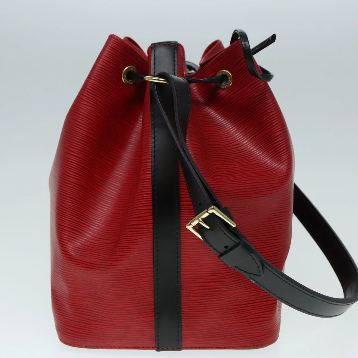 Louis Vuitton Noe Red Leather Shoulder Bag