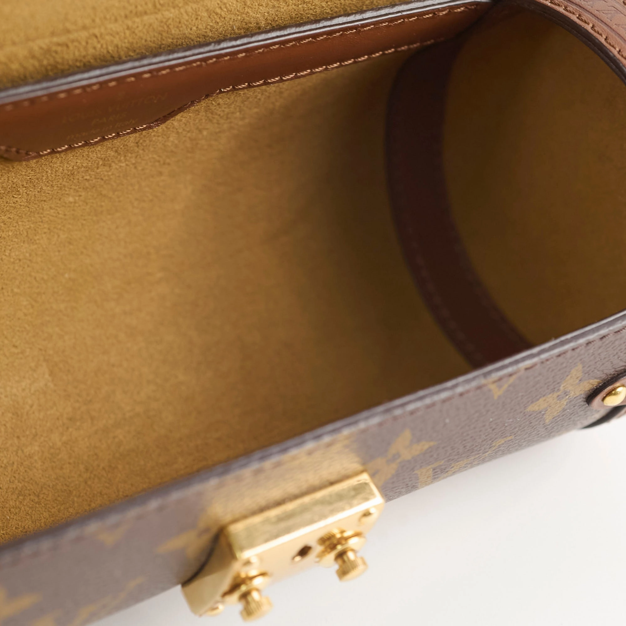 Louis Vuitton Papillon Trunk Monogram