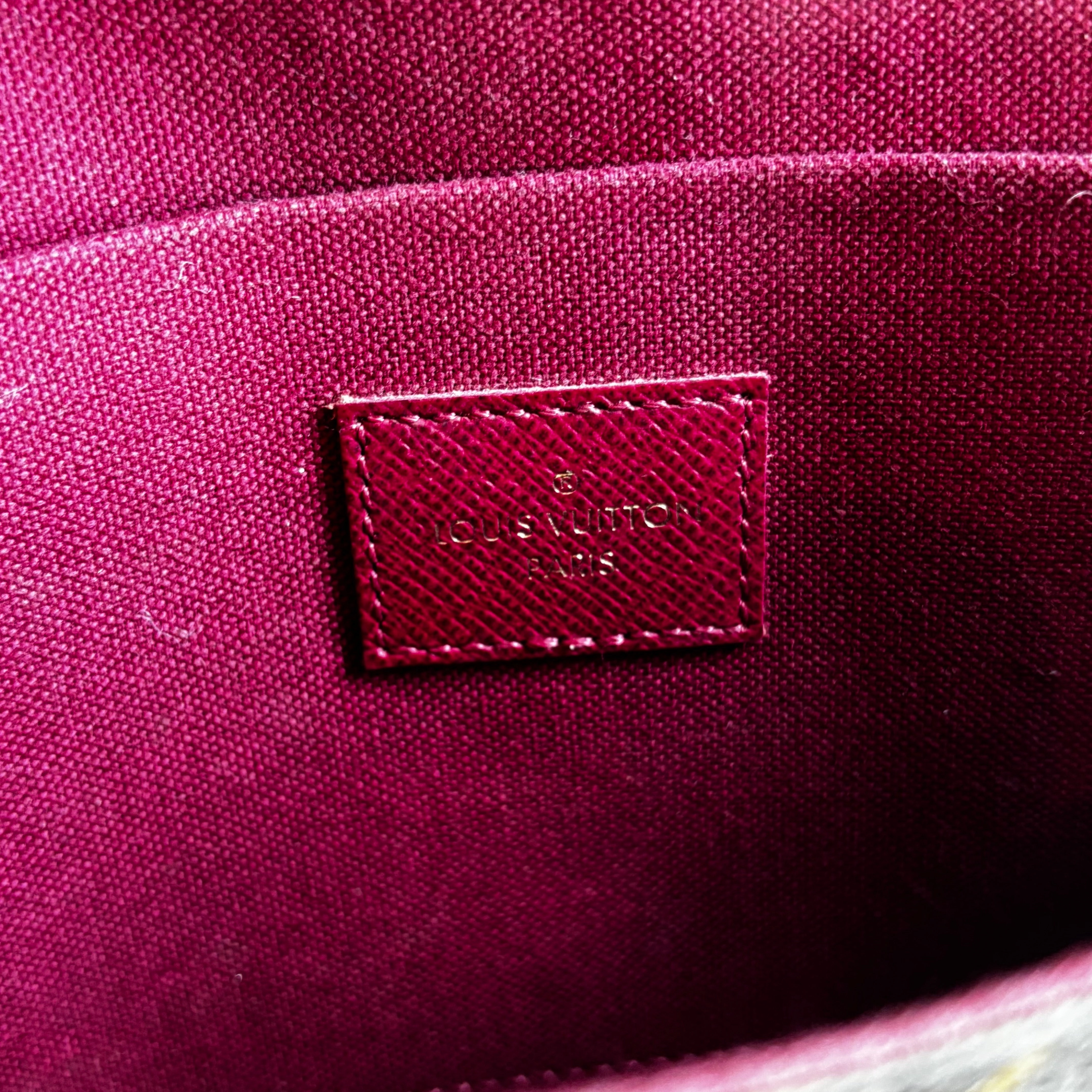 LOUIS VUITTON Pochette Felicie Monogram Canvas Crossbody Bag