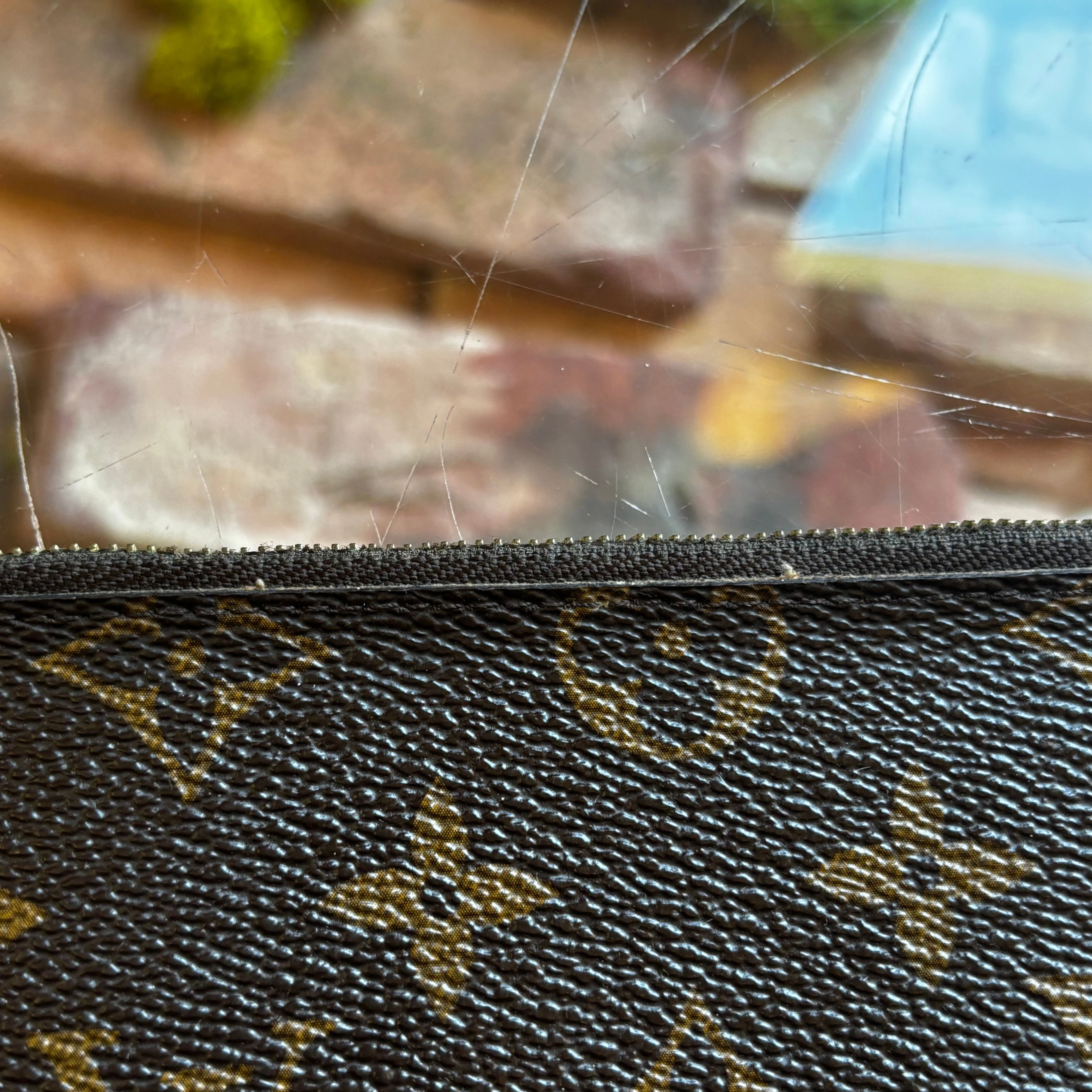 LOUIS VUITTON Pochette Felicie Monogram Canvas Crossbody Bag
