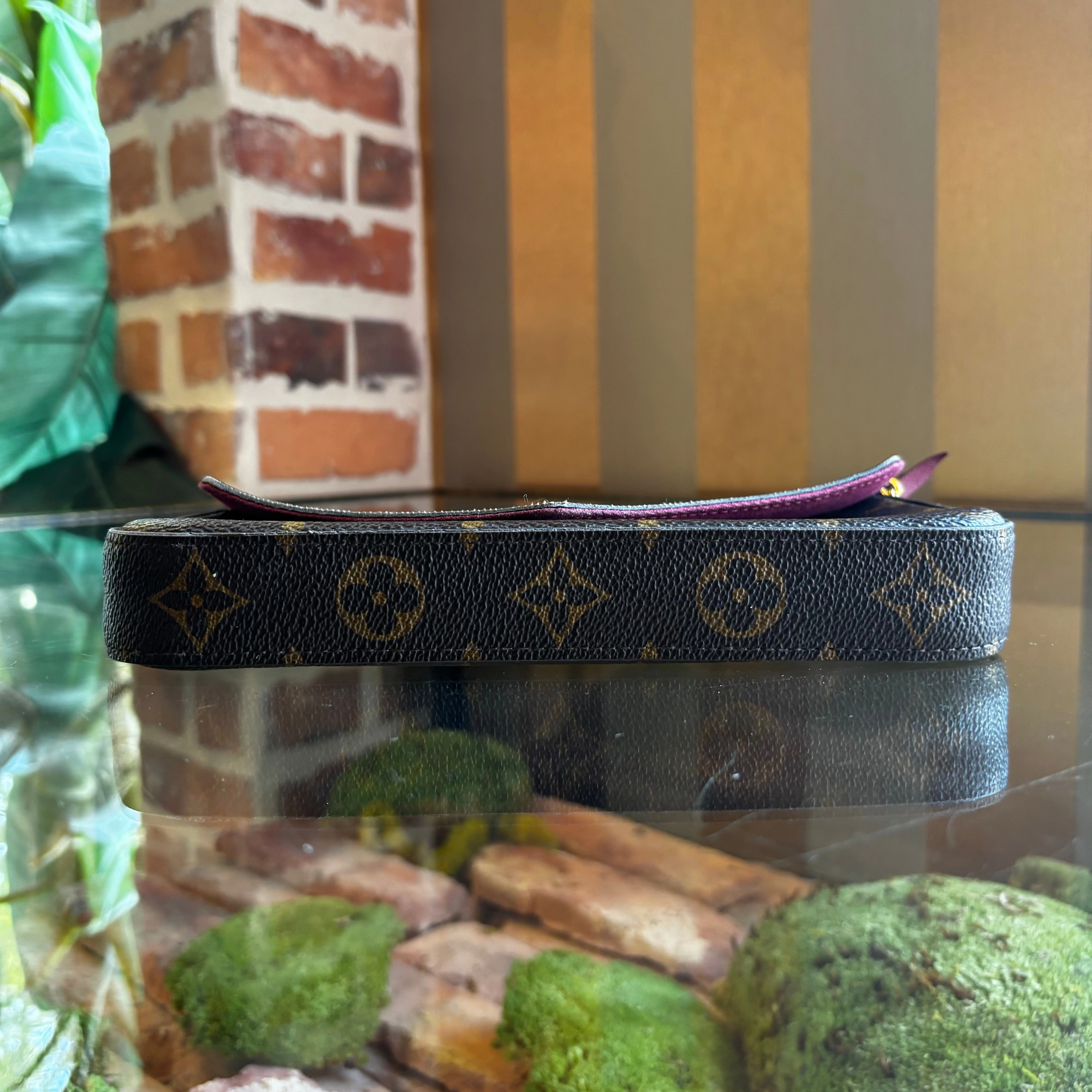 LOUIS VUITTON Pochette Felicie Monogram Canvas Crossbody Bag