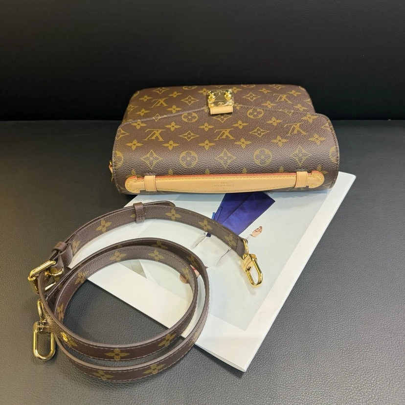Louis Vuitton Pochette Metis Brown Monogram Shoulder Bag