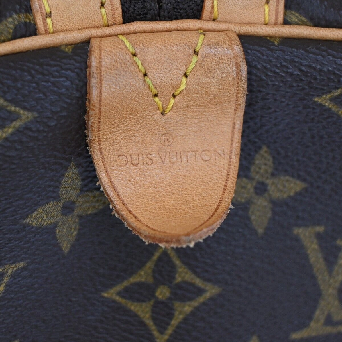 Louis Vuitton Sac Souple  Canvas Shoulder Bag ()