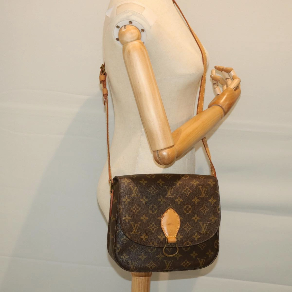Louis Vuitton Saint Cloud  Canvas Shoulder Bag ()