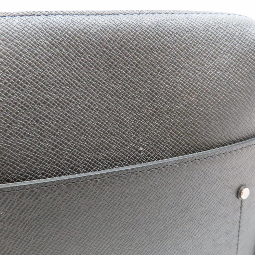 Louis Vuitton Taiga Pochette Grigori Crossbody
