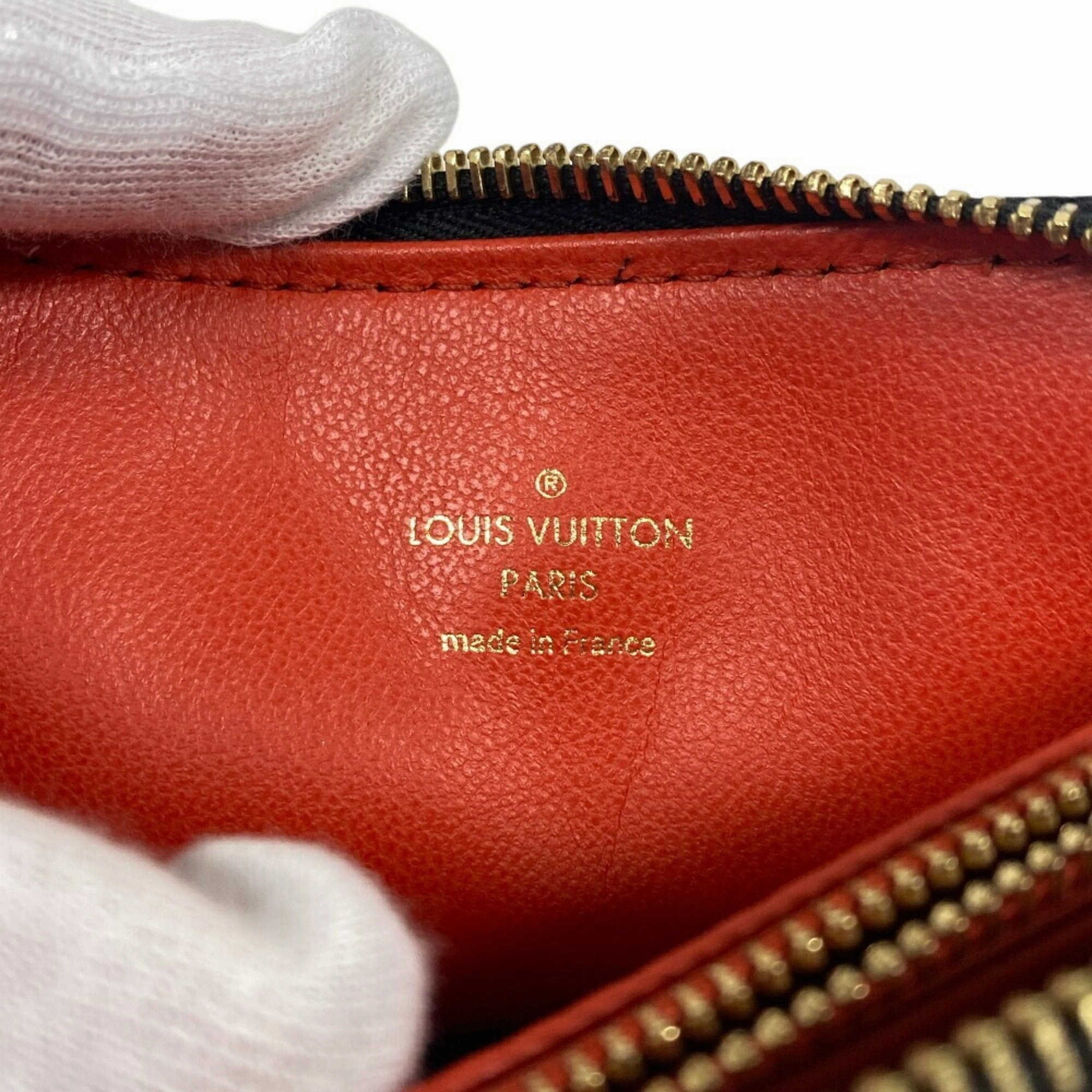 Luxury Leather Crossbody Bag with Perfume Scent and Slight Scratching