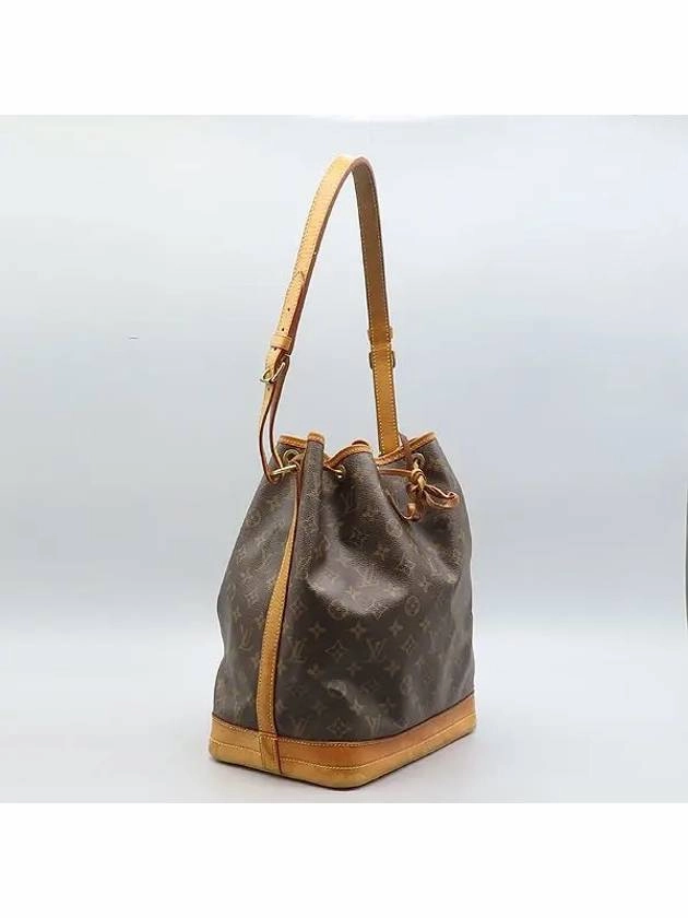 M42224 Monogram Canvas Noe Shoulder Bag