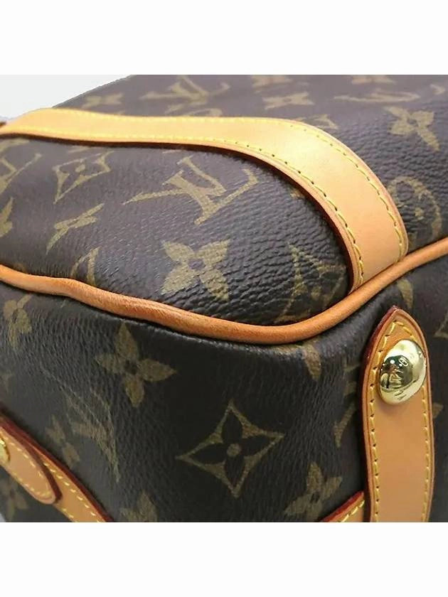 M51186 shoulder bag