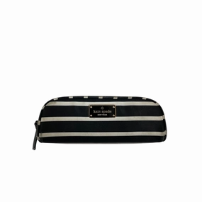 Makeup Bag Designer By Kate Spade In Black & White, Size:Small