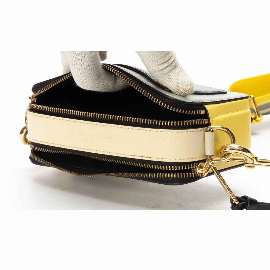 Marc Jacobs The Snapshot Crossbody Bag