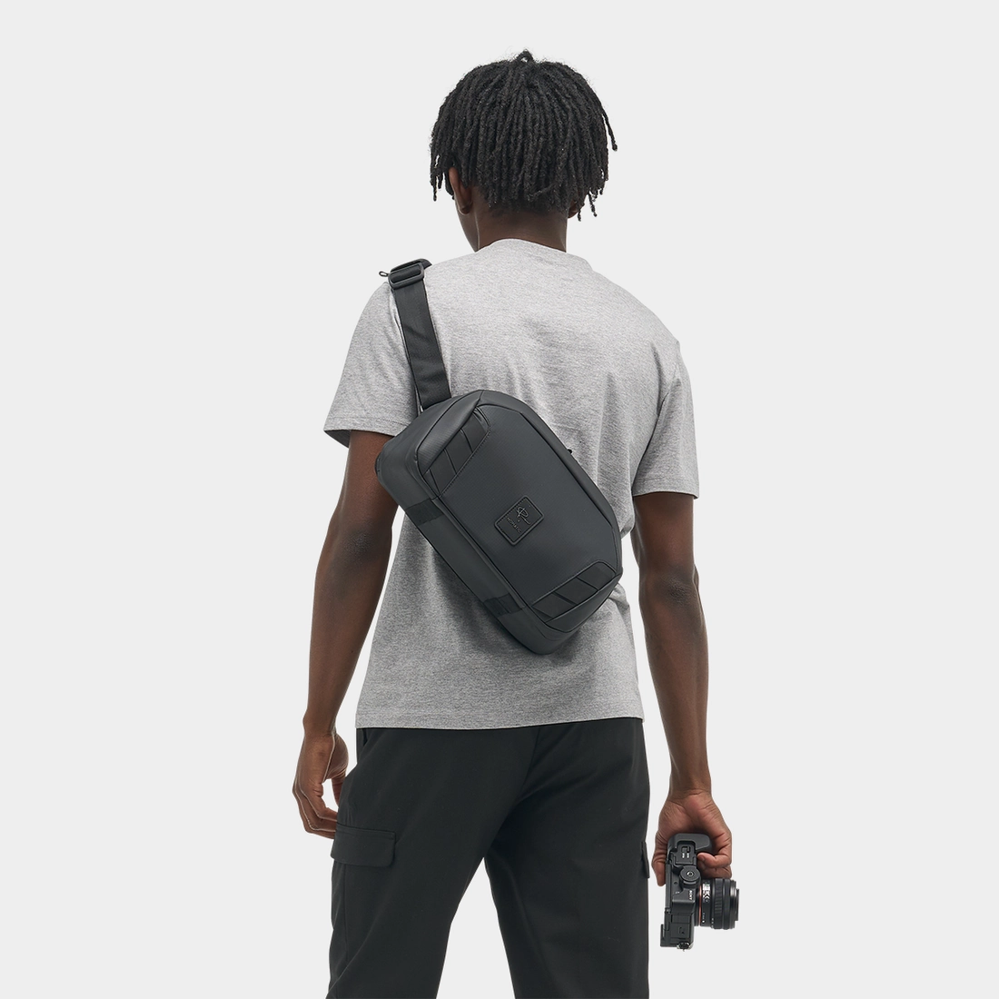 Mckinnon Camera Sling 8L