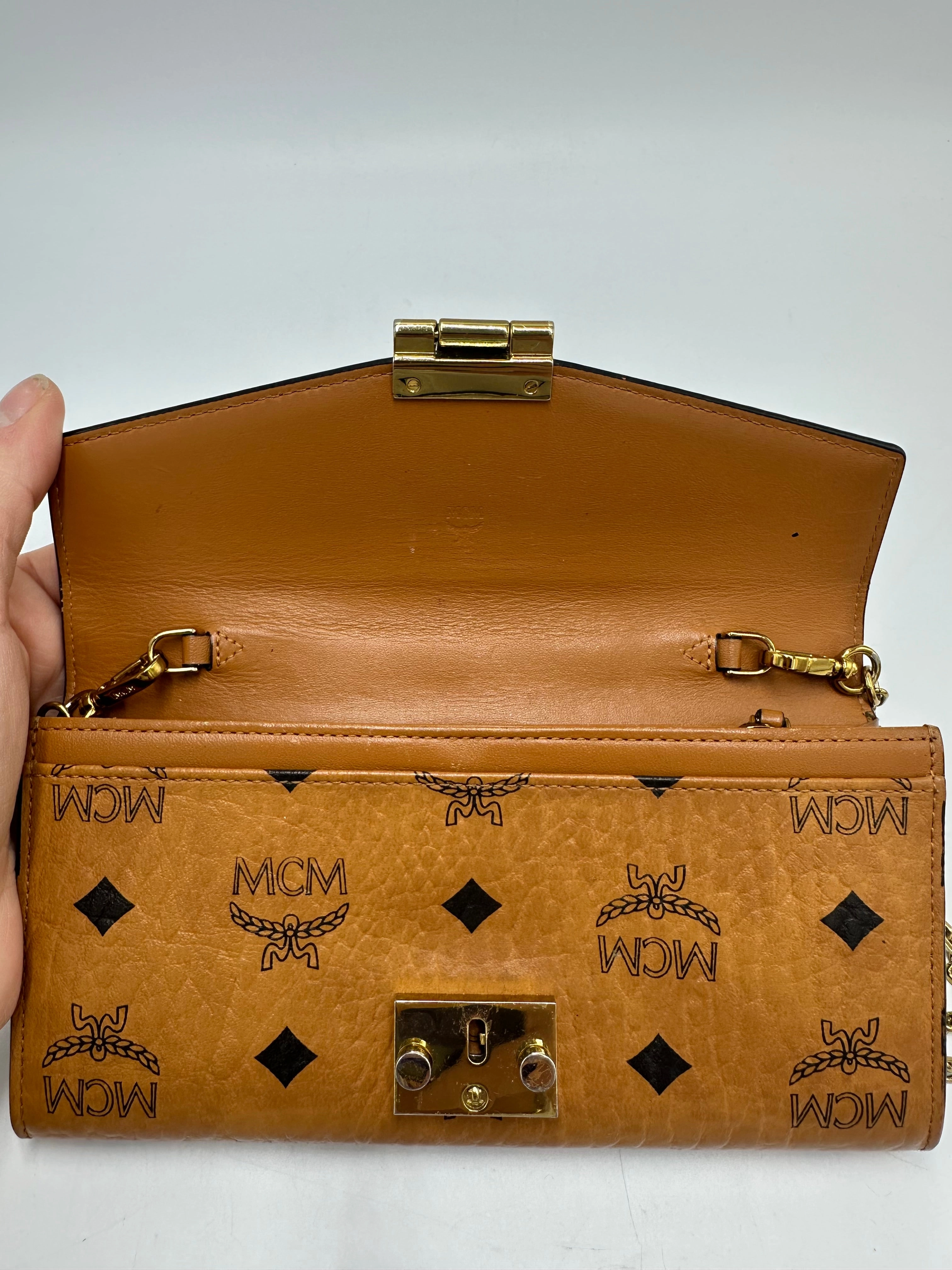 MCM Tracy Wallet On A Chain Luxury Designer Handbag