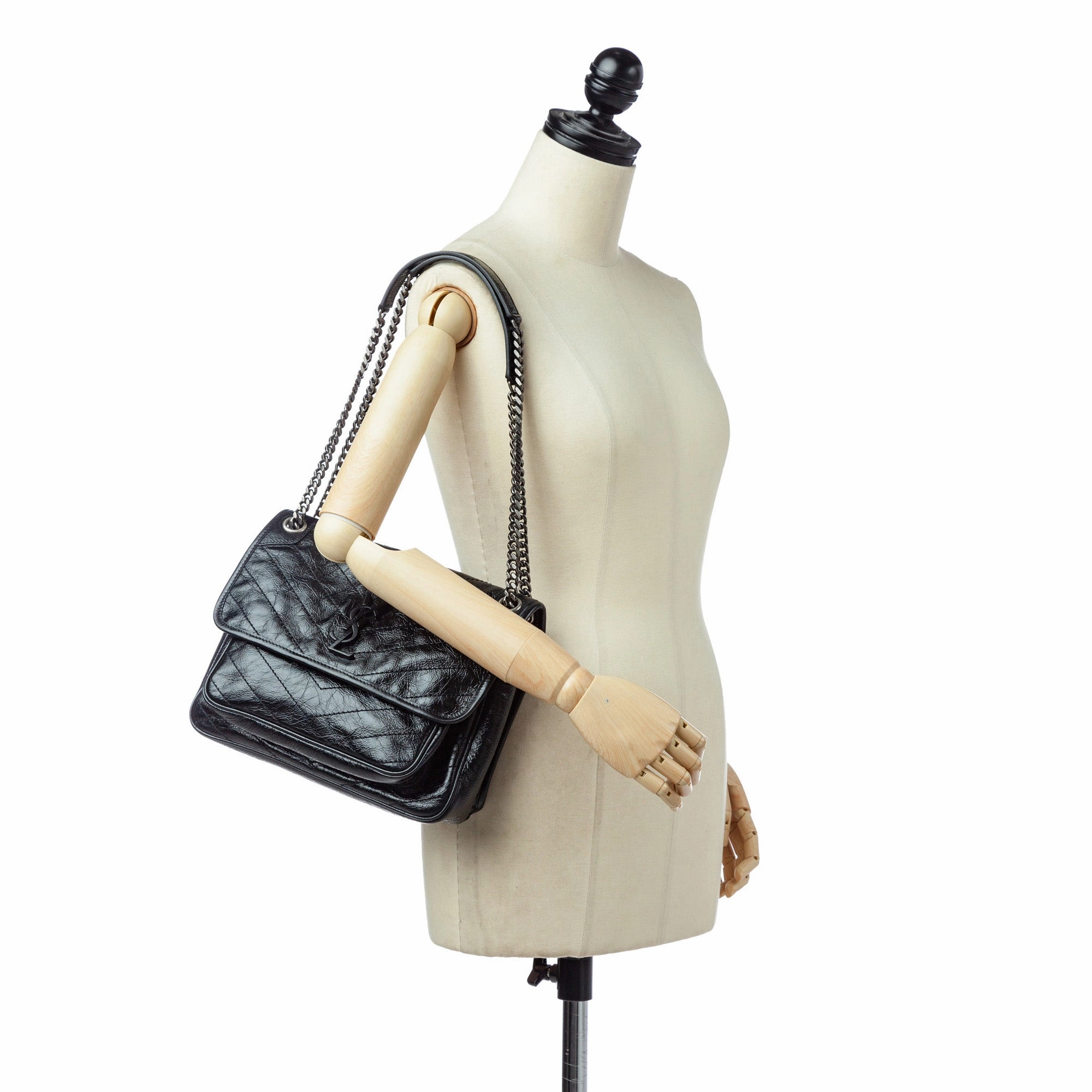 Medium Niki Leather Shoulder Bag Black