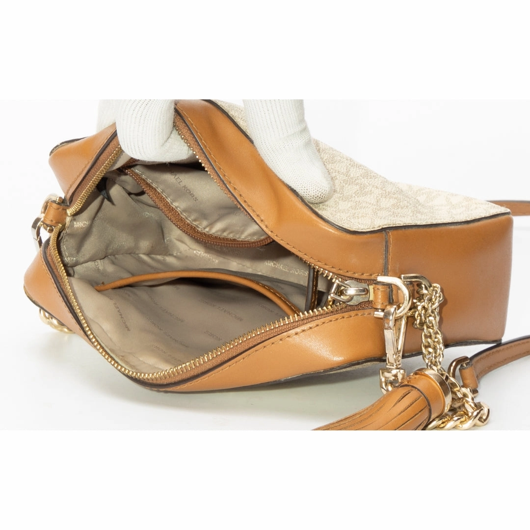 Michael Jet Set Logo Crossbody Bag