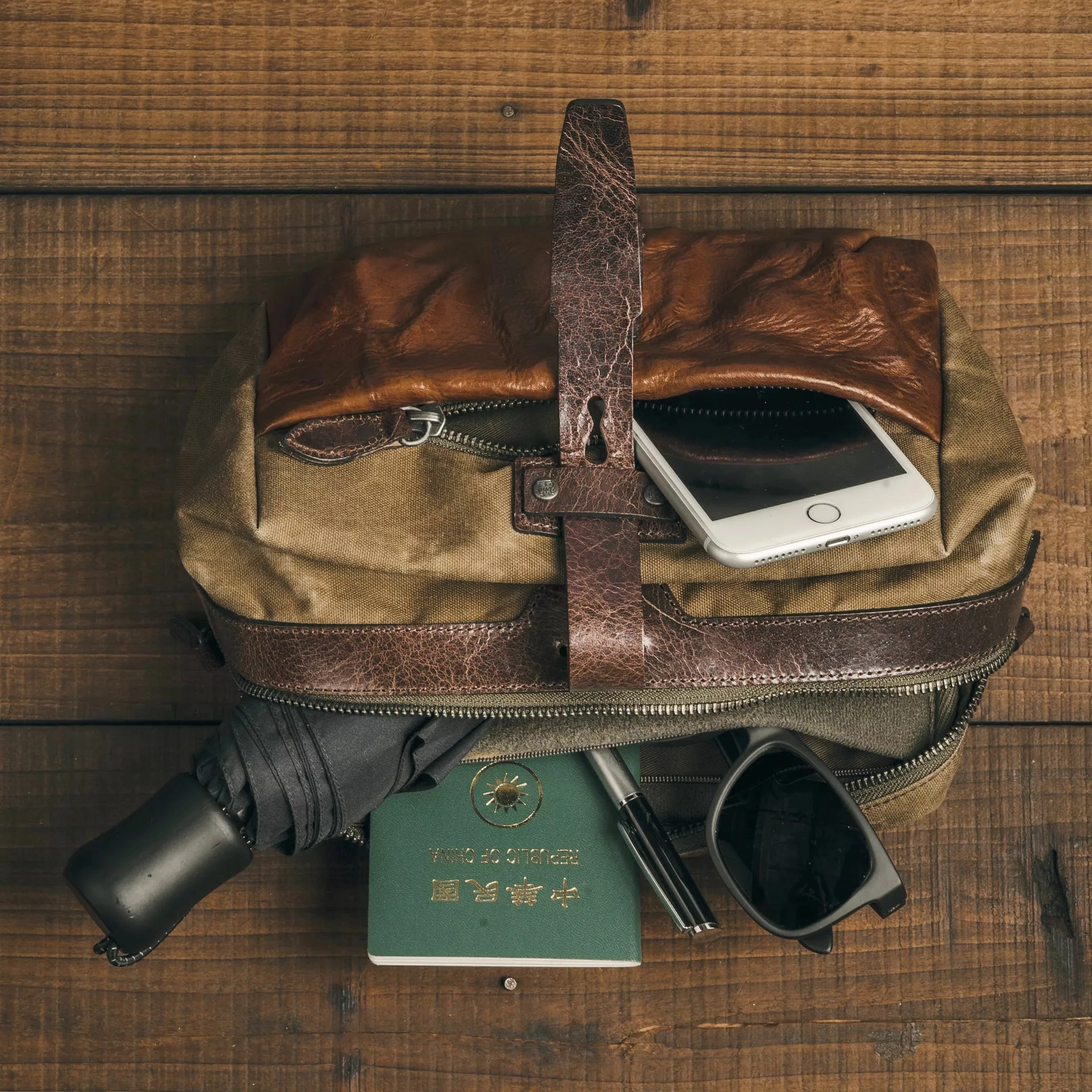 Mini Rider Sling Bag 3.5L - Leather Canvas Version